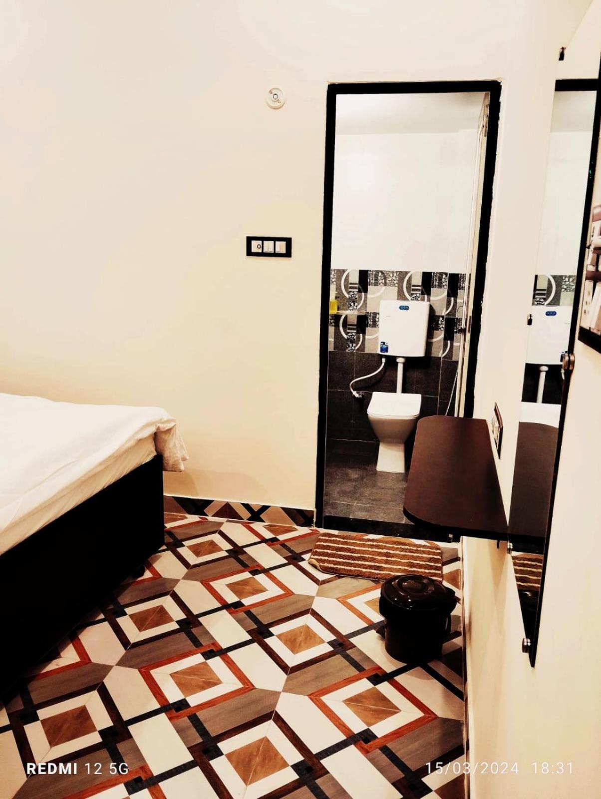 Vrinda Garden Homestay Varanasi